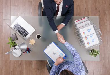 A aplicação do Código de Defesa do Consumidor aos contratos entre empresas: critérios e limites